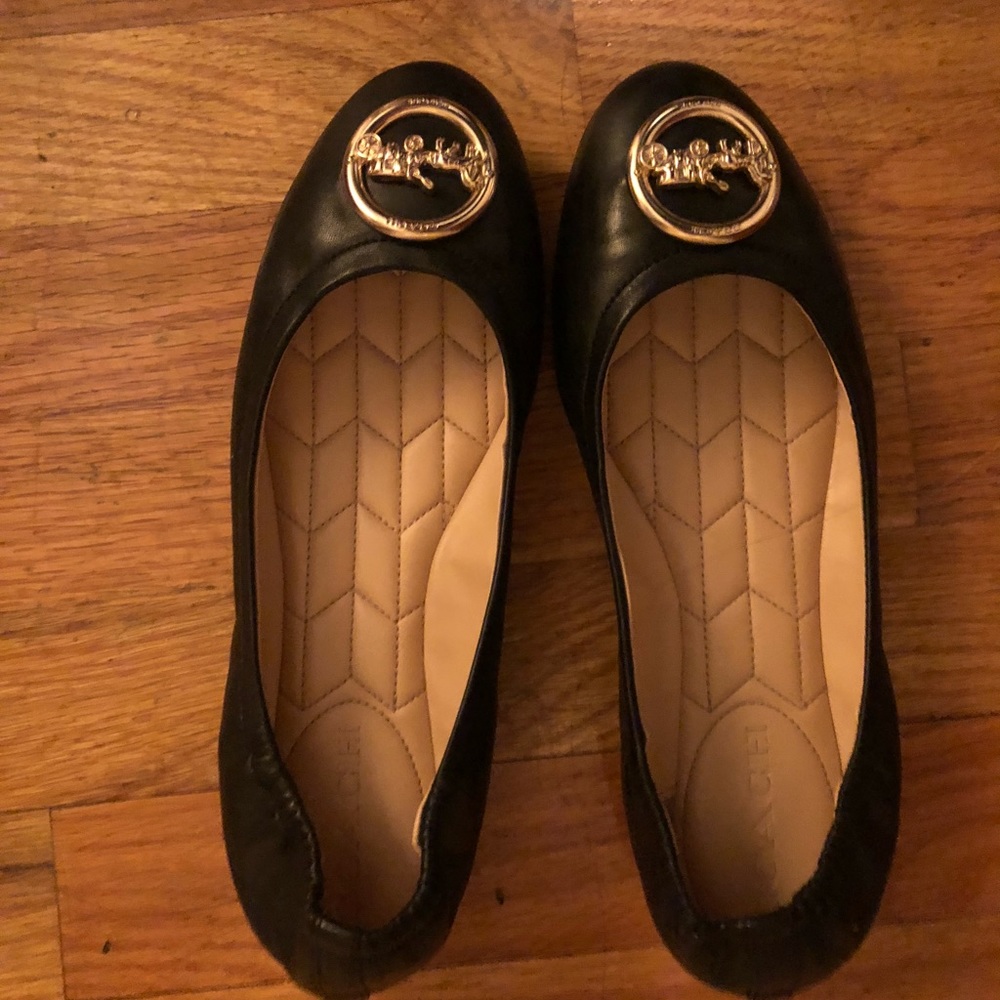 Black Coach Flats